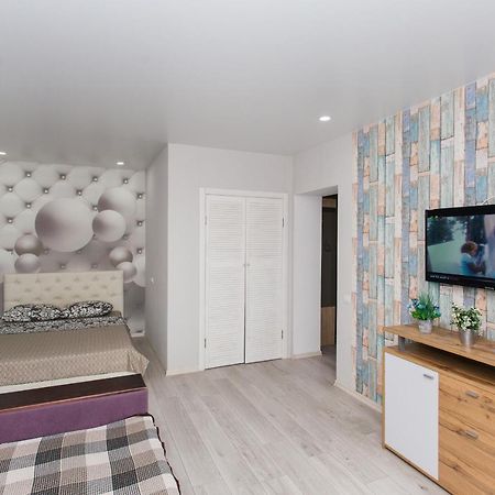 Vip Apartments Faraon Centr Sumy Ngoại thất bức ảnh